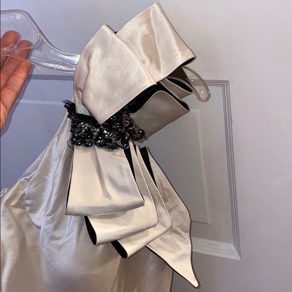 Justin Alexander Wedding Dress #8509 - Picture 5 of 14